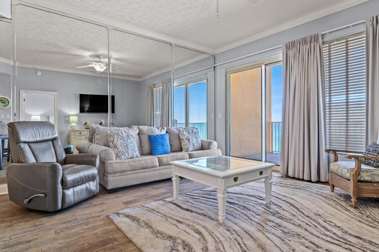 Apartment Treasure Island 0409