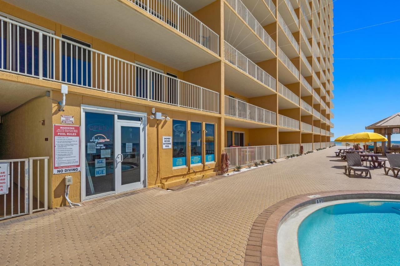 Apartment Treasure Island 0110