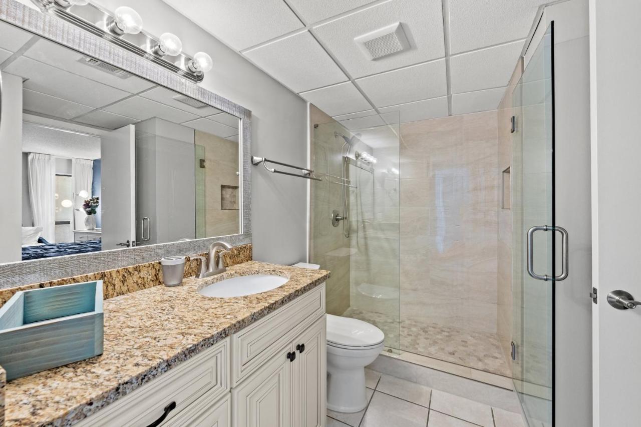 Edgewater - Tower I 1201 Apartment *