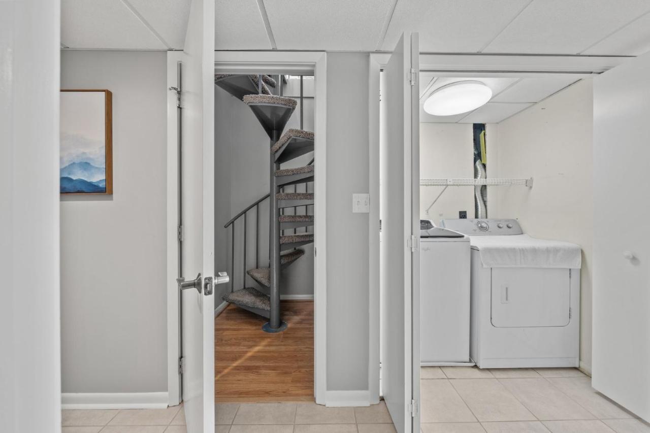 Edgewater - Tower I 1201 Apartment *