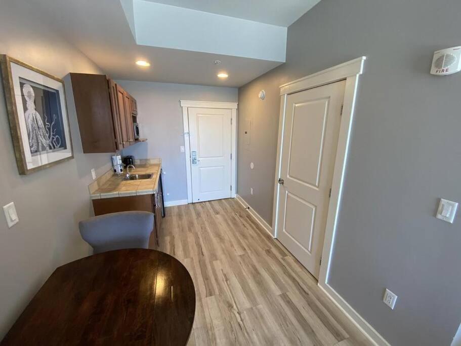 Beautiful - Luxury Living At Its Panama City Beach