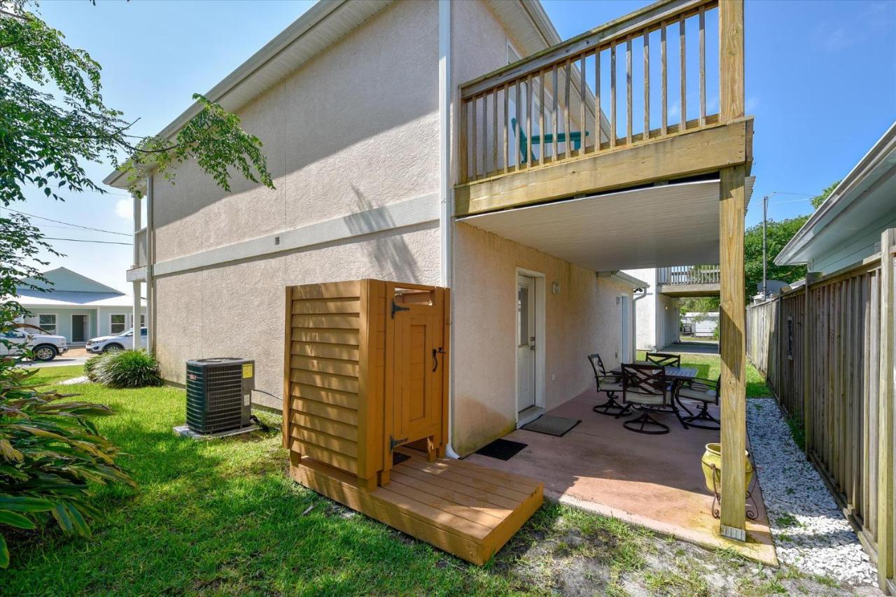 Holiday home Charming 2 Bedroom Beach Cottage, Free Daily Activities Included, Sleeps 8, Quiet! Panama City Beach