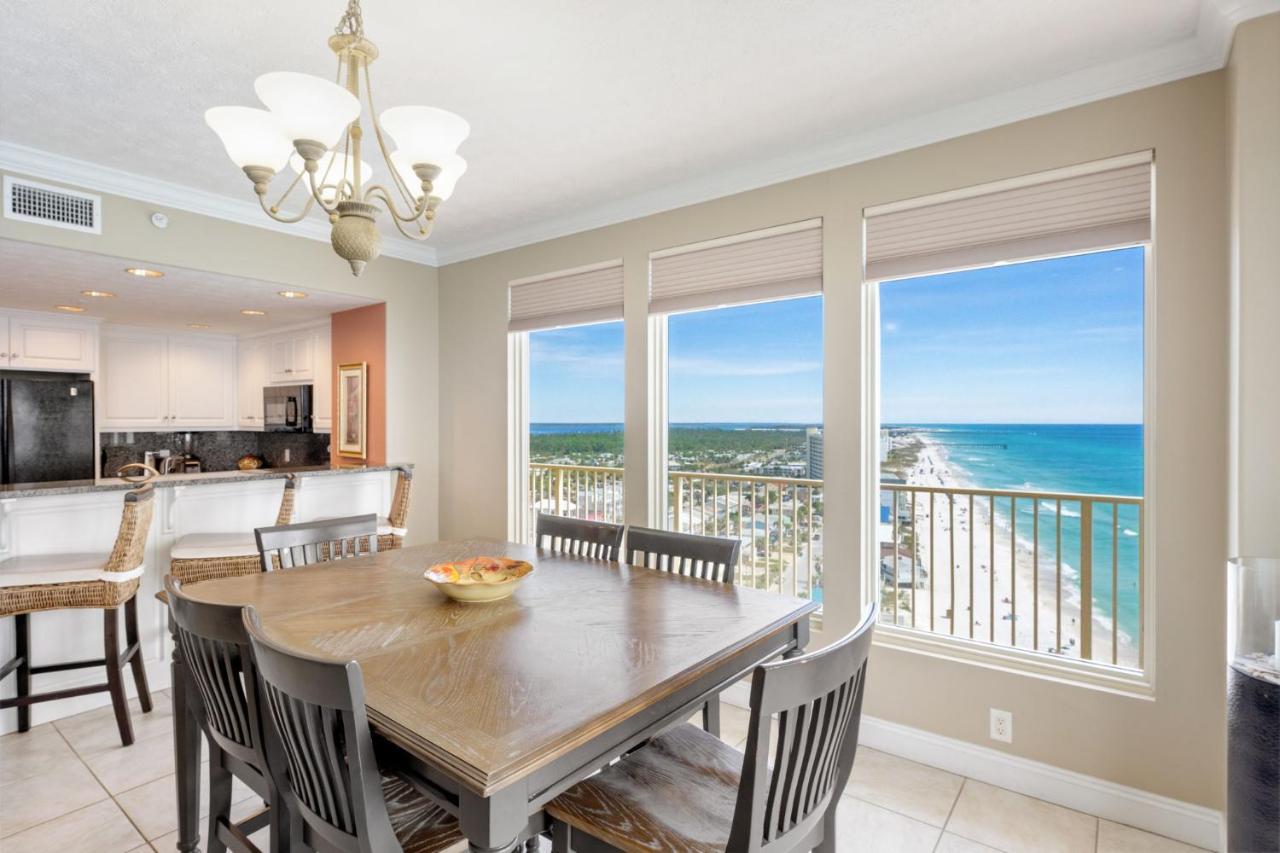 Apartment Treasure Island 1601