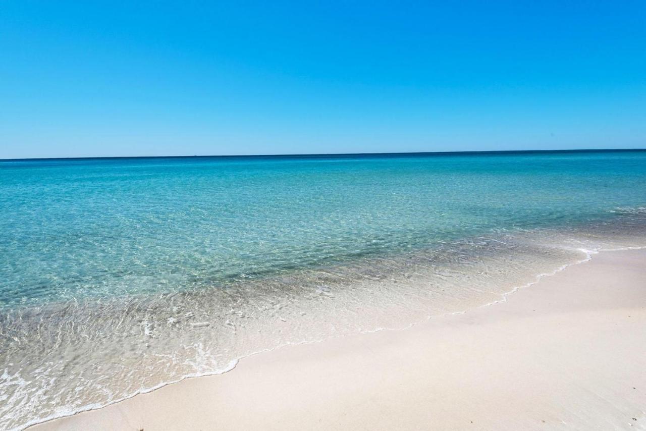The Sand Dollar A * Panama City Beach
