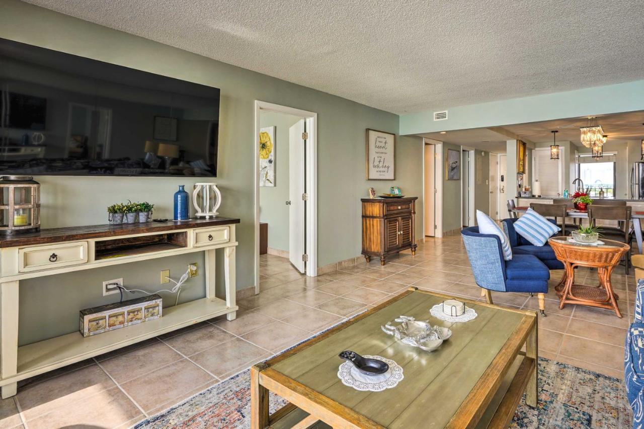 Idyllic Pcb With Pool Access And Ocean Views! Panama City Beach
