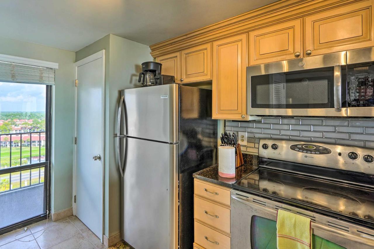 Apartment Idyllic Pcb With Pool Access And Ocean Views! *