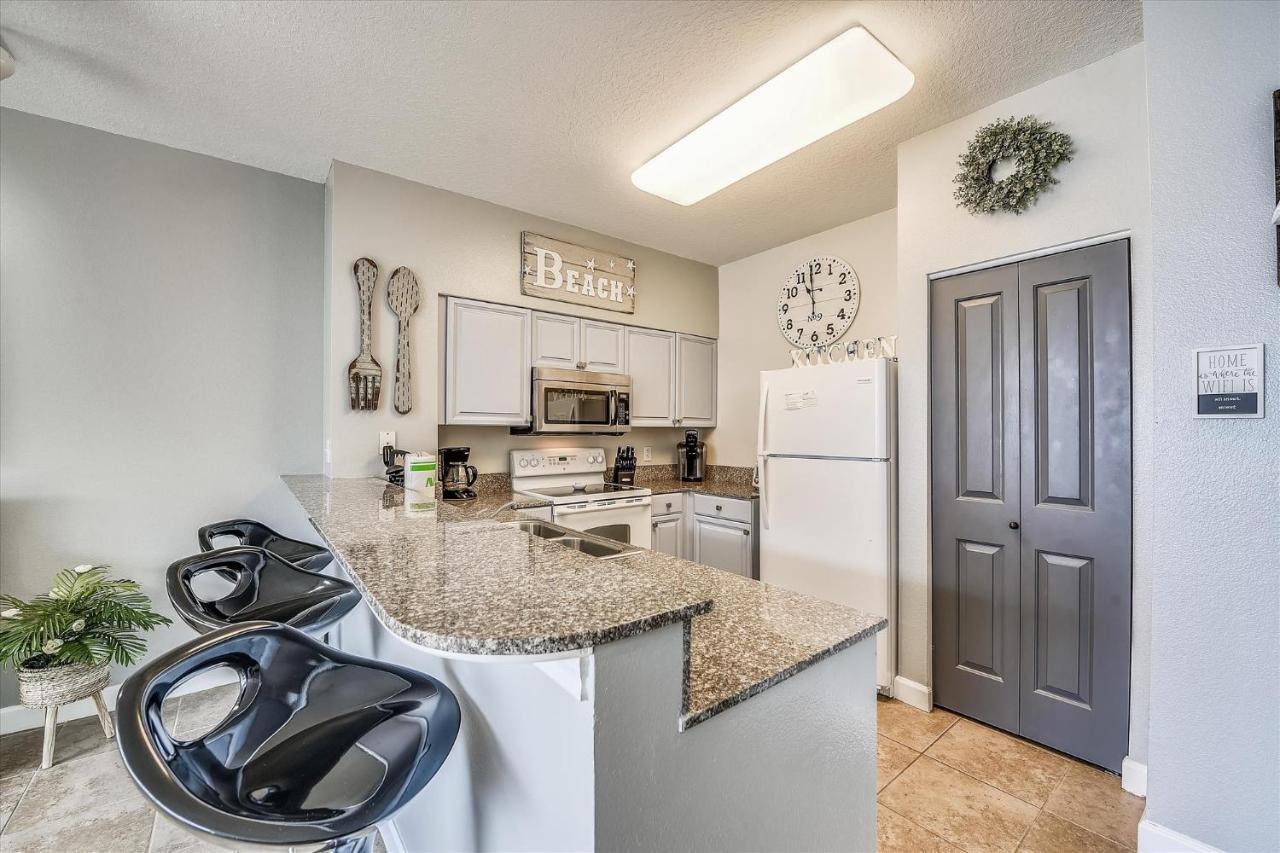 Apartment Shores Of Panama 1704 - 2 Bedroom Bunk Sleeps 8, Updated! Res, Parking