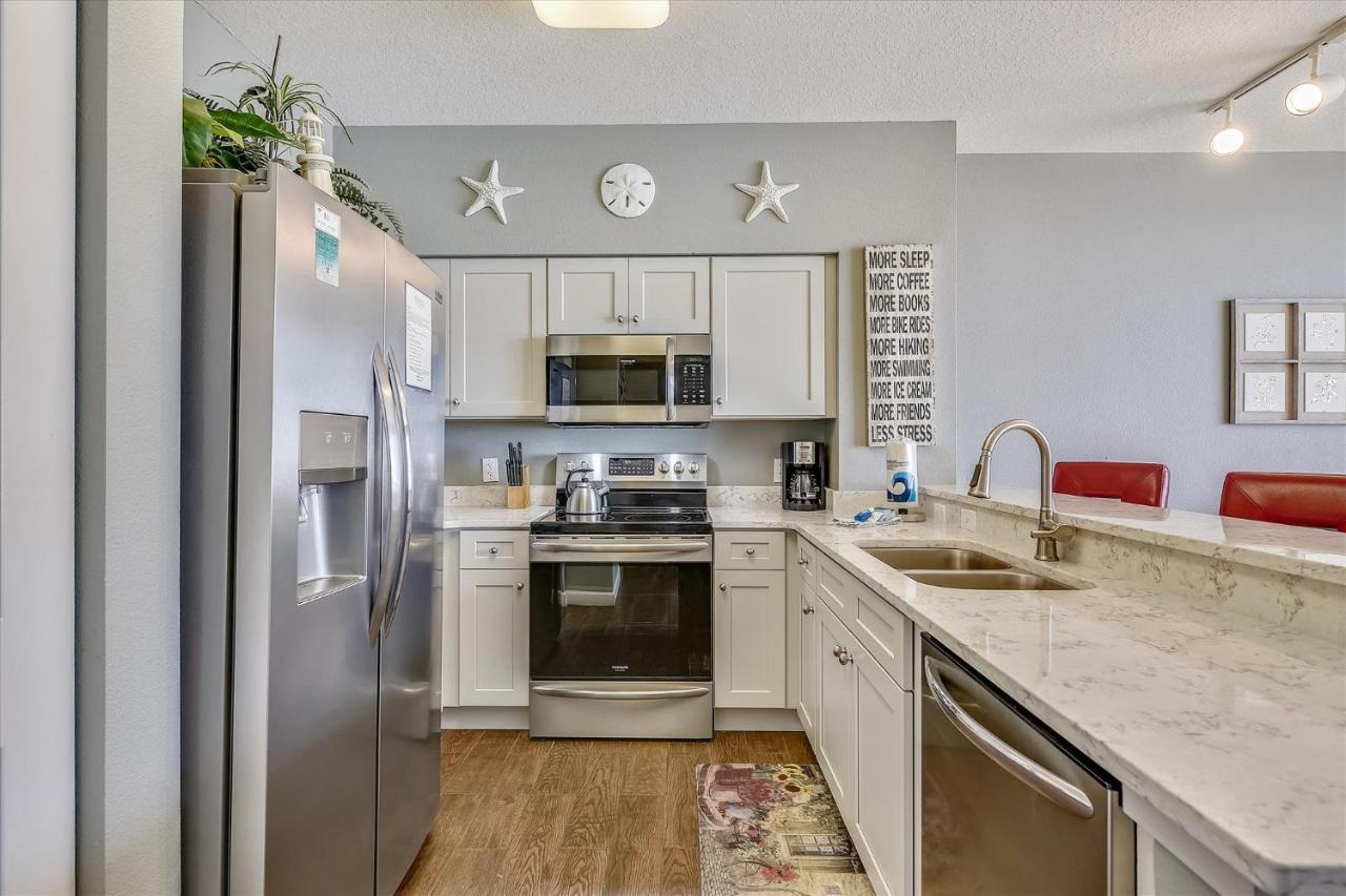 Shores Of Panama 1807 -fantastic 2bdbunks, Sleeps 8! Reserved Parking! Free Fun Apartment