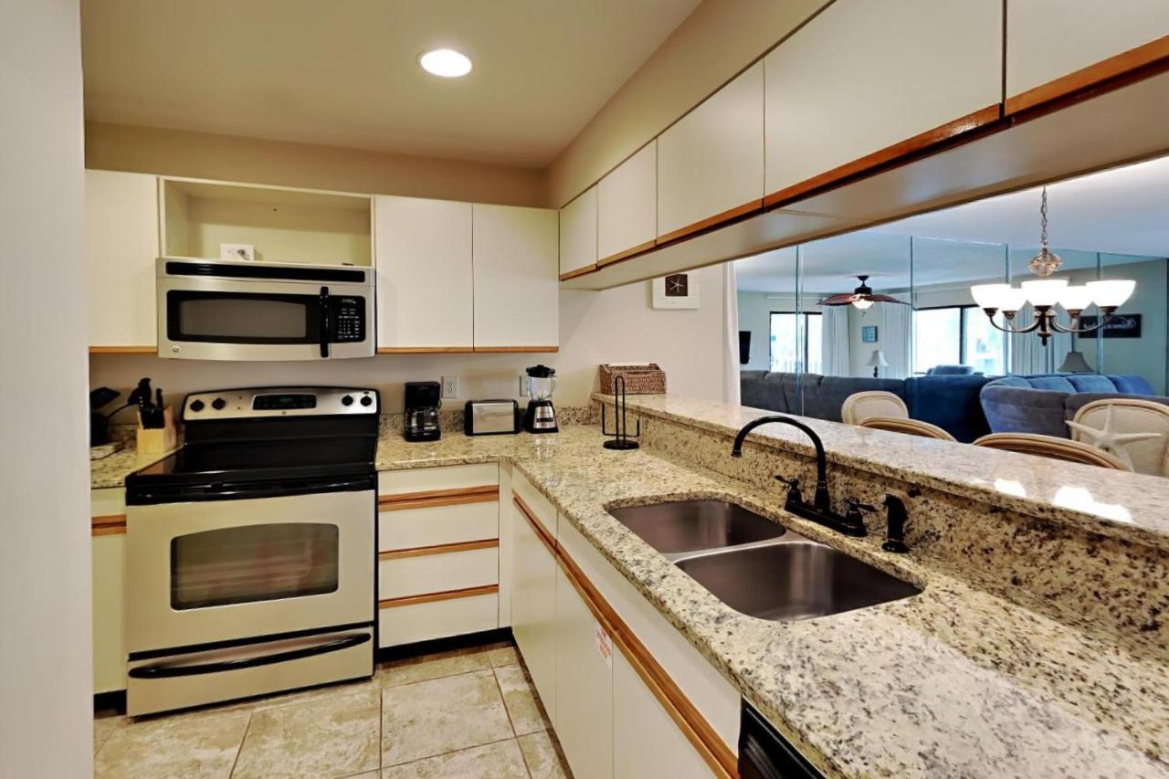 Edgewater 2407