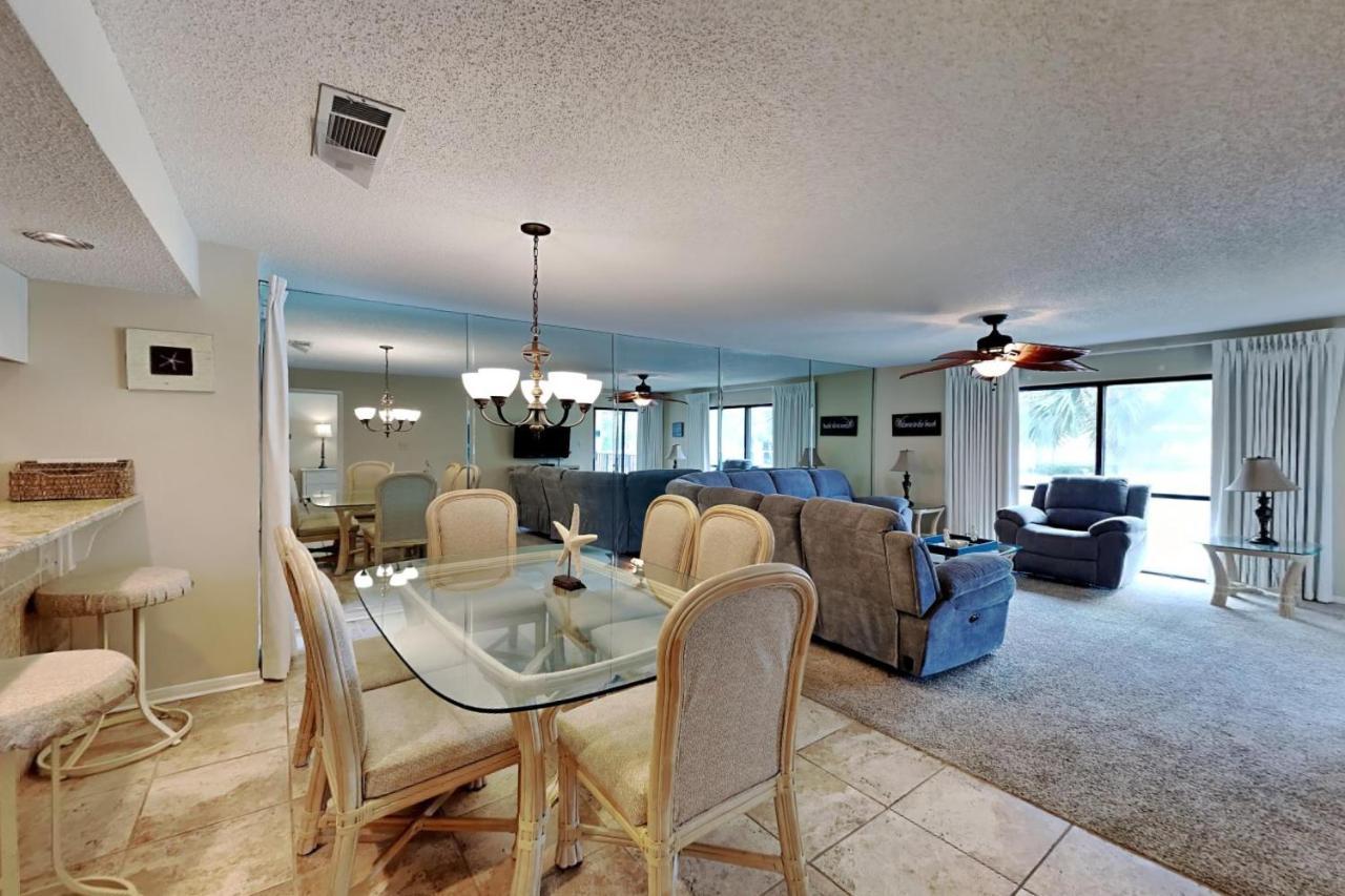 Edgewater 2407 Apartment *