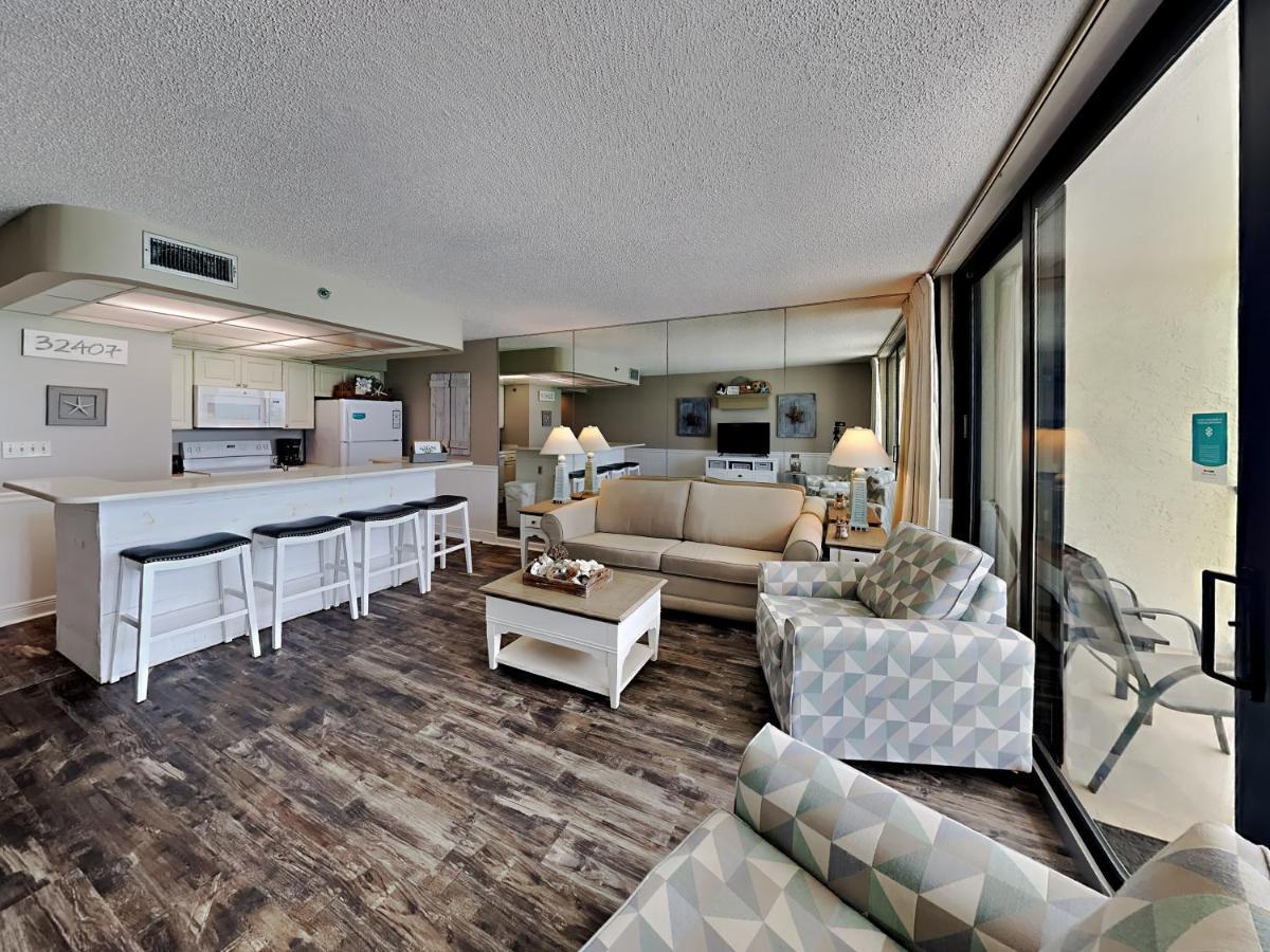 Apartment Edgewater Tower Iii 1006 *