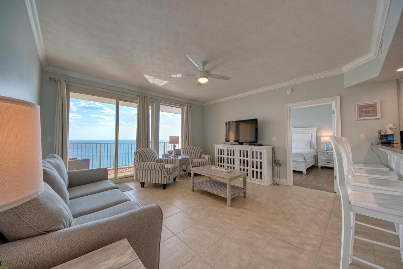 Treasure Island 2205