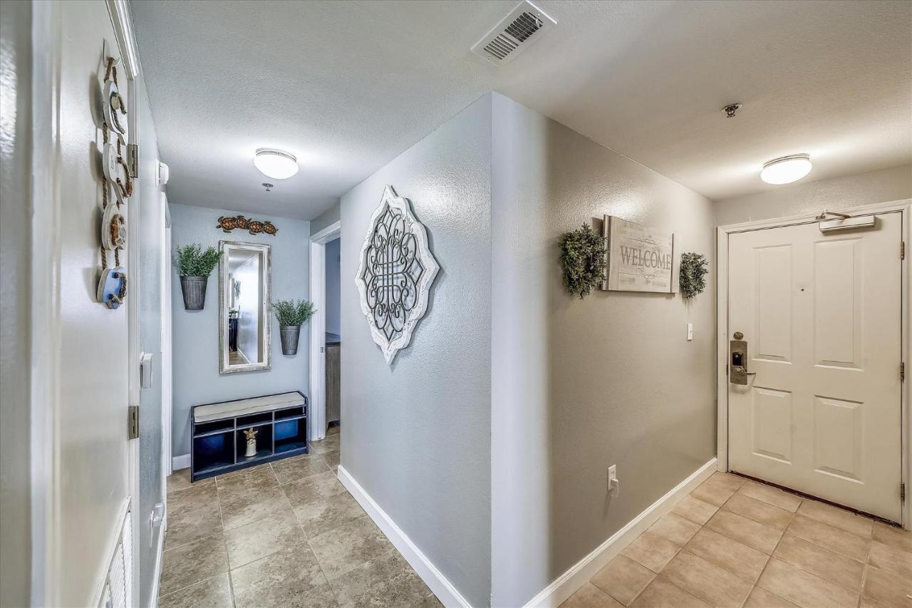 Shores Of Panama 1704 - 2 Bedroom Bunk Sleeps 8, Updated! Res, Parking Apartment *