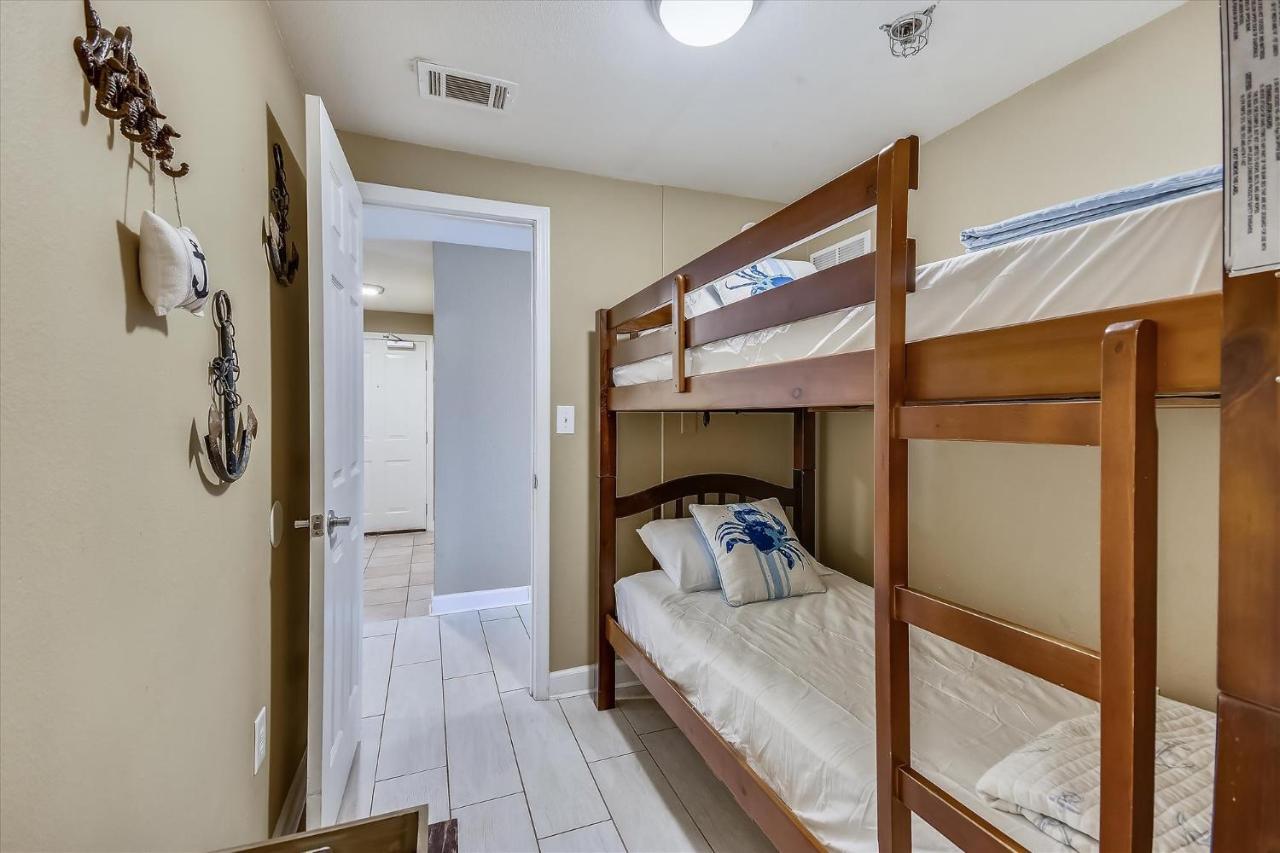 Shores Of Panama 1804 - 2 Bedroom Bunkroom Sleeps 8, Updated! Free Fun, Apartment Panama City Beach