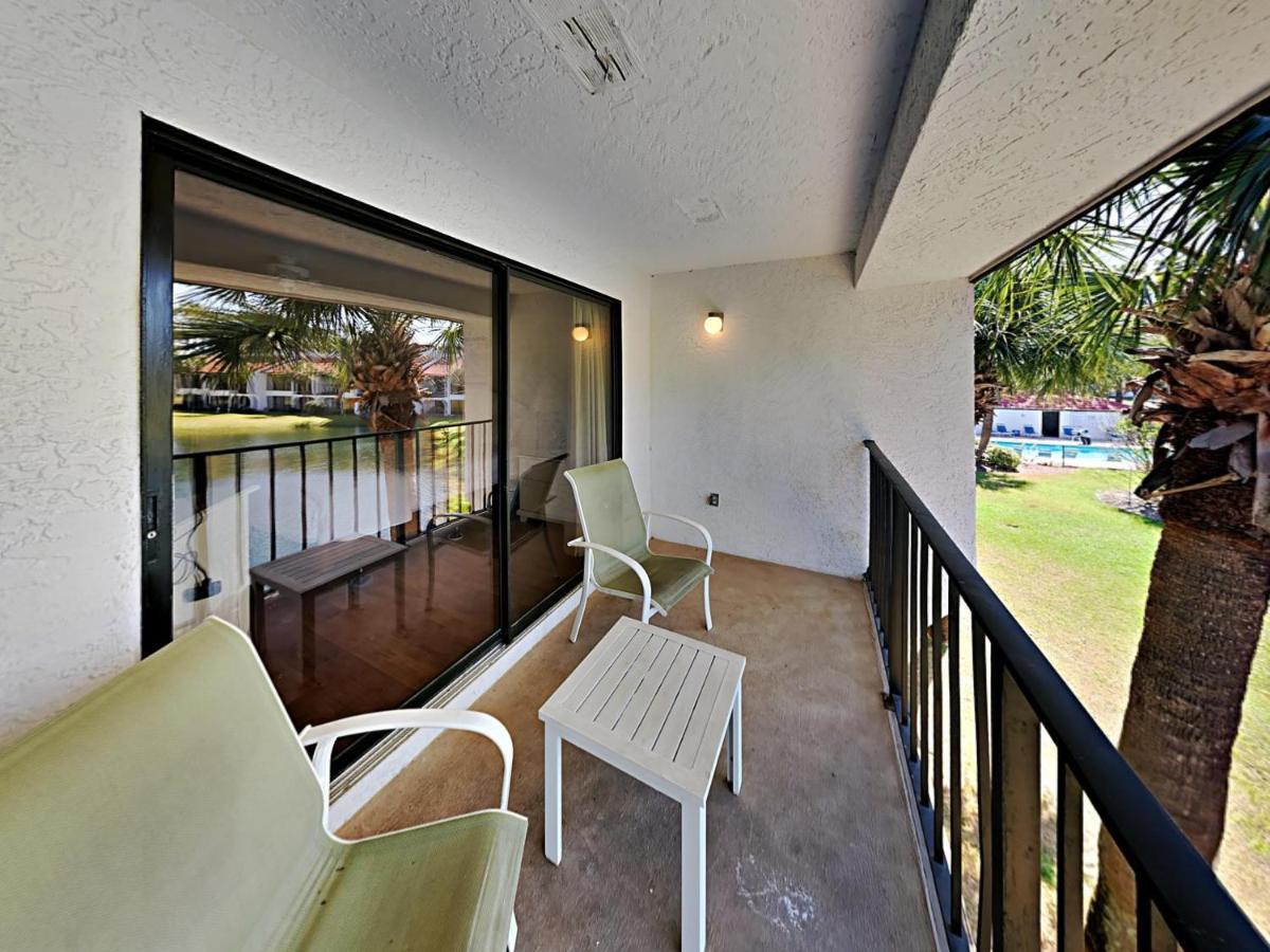 Edgewater 814 Apartment