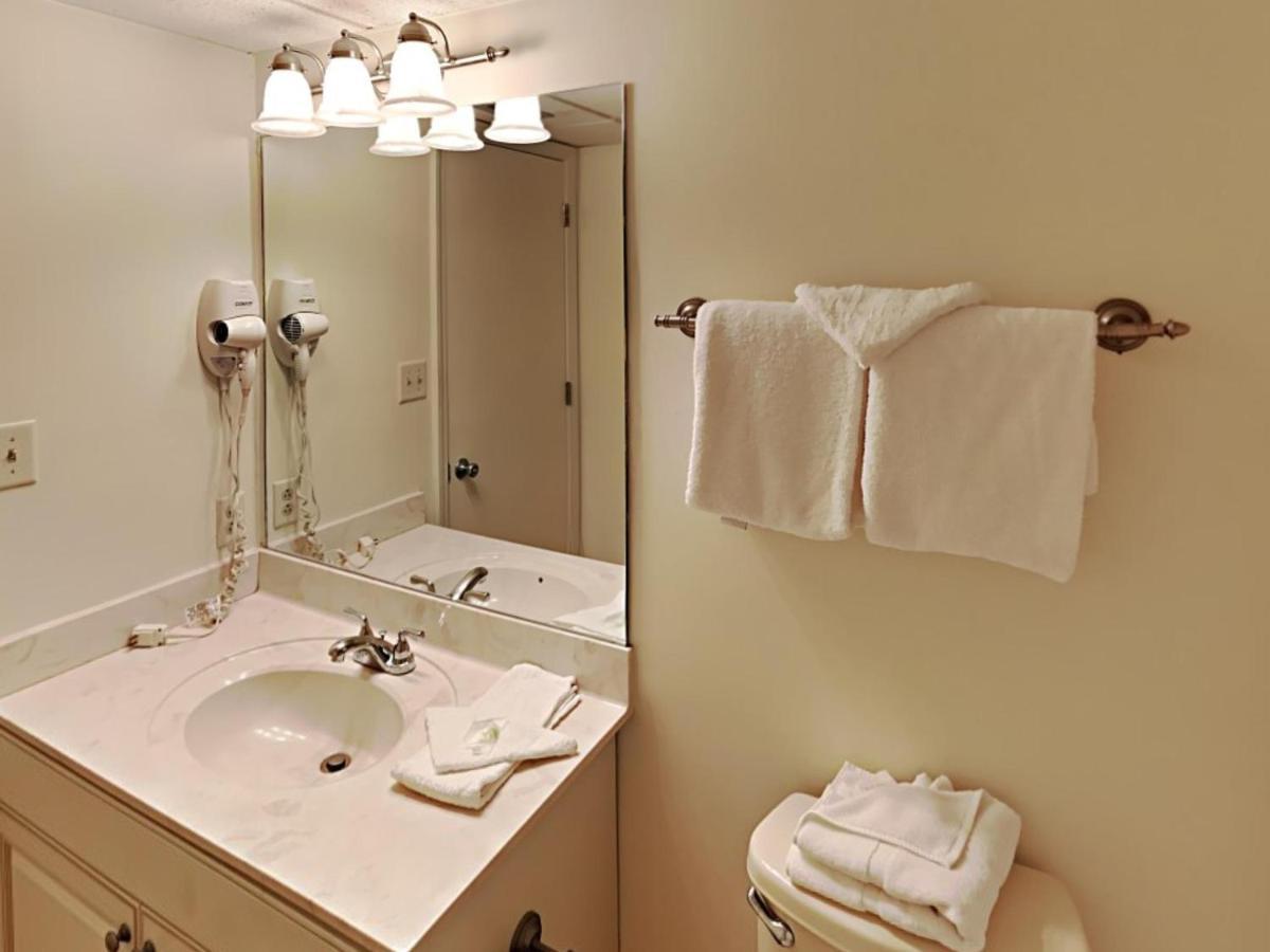 Edgewater 814 Apartment *