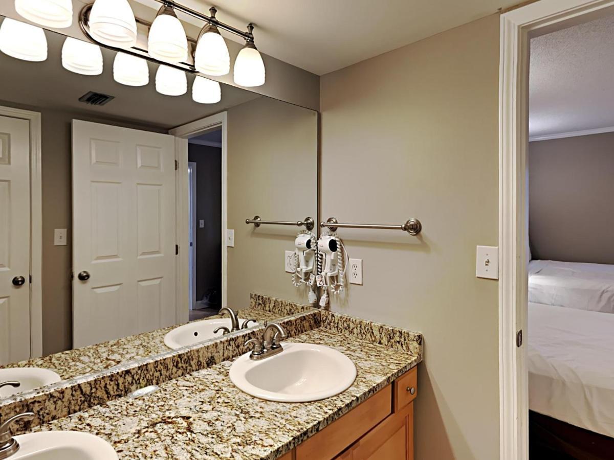 Edgewater Tower Ii 1011 Apartment *