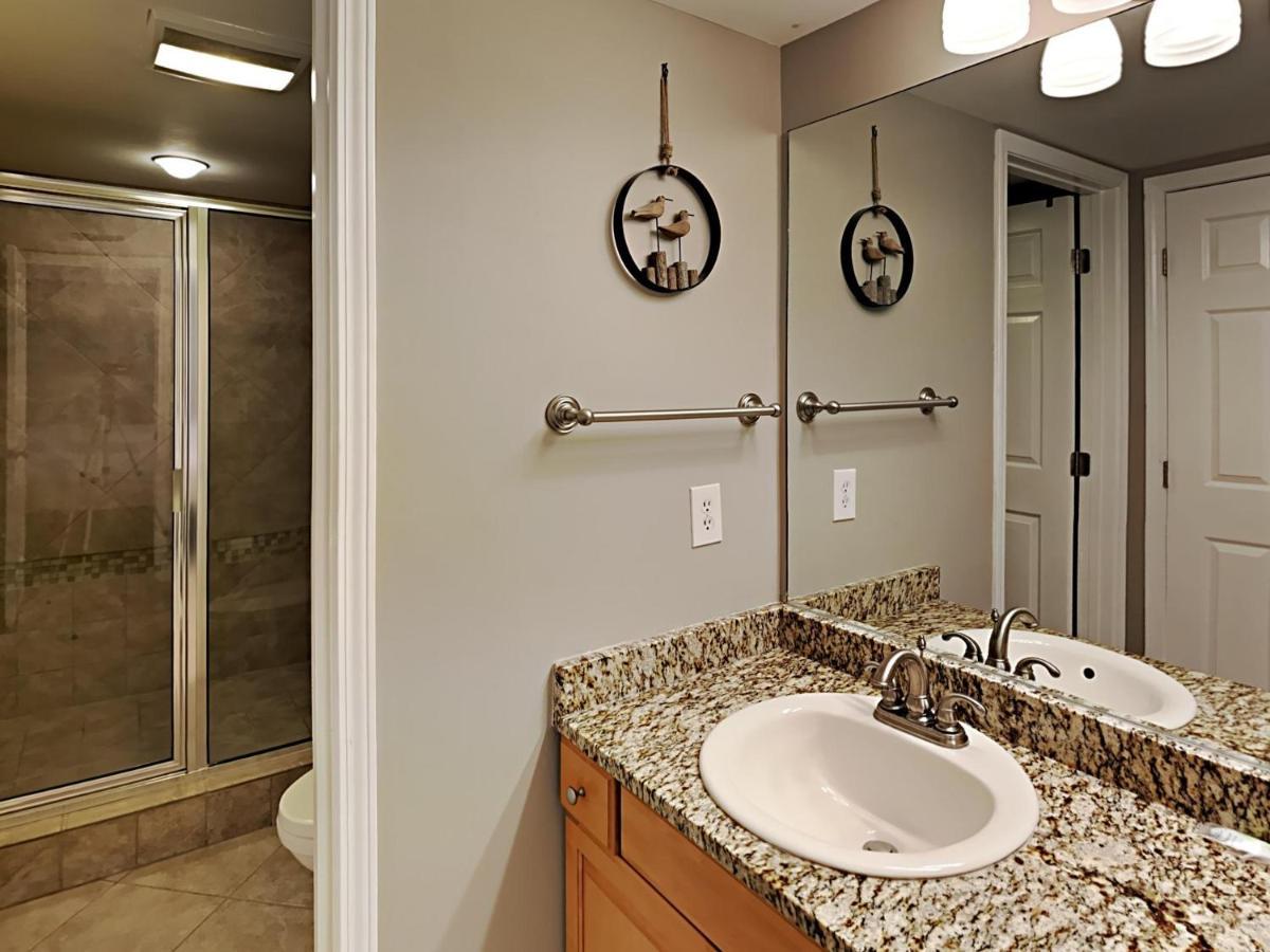 Apartment Edgewater Tower Ii 1011 Panama City Beach