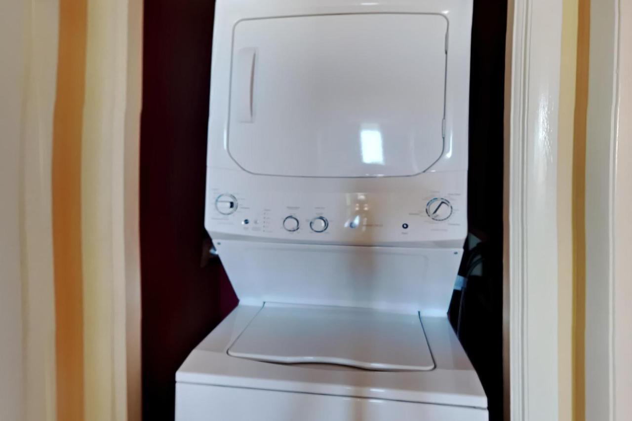 Edgewater Windward 602 Apartment *