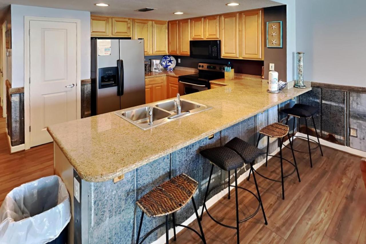 Grandview East 703 *