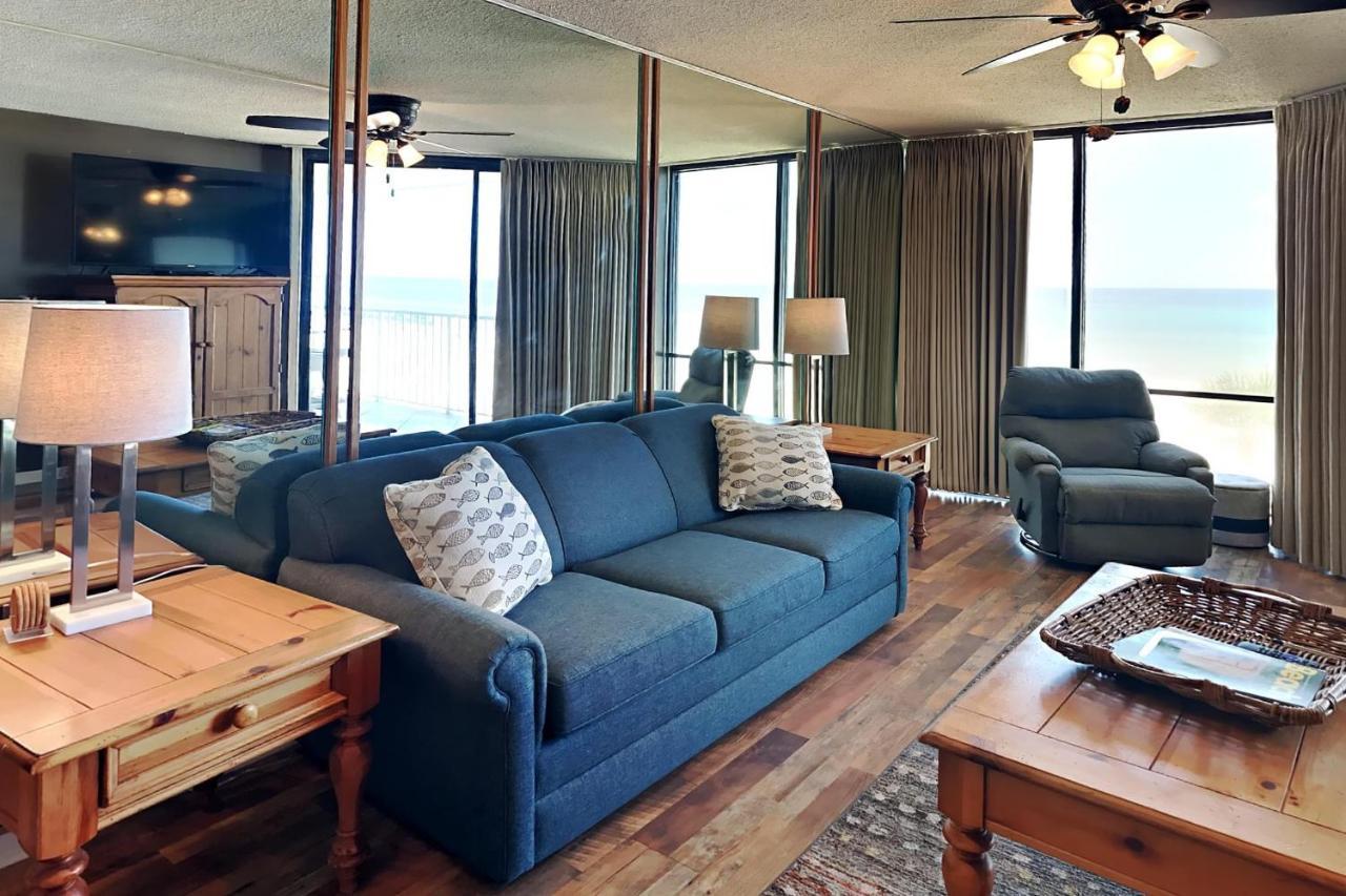 Edgewater Windward 204 Apartment