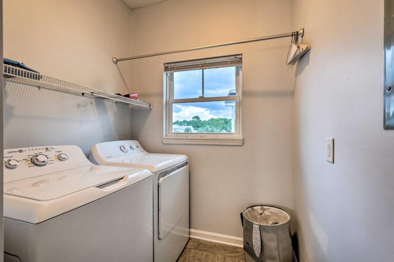 Modern Pcb With Private Yard And Pool Access Holiday home Panama City Beach