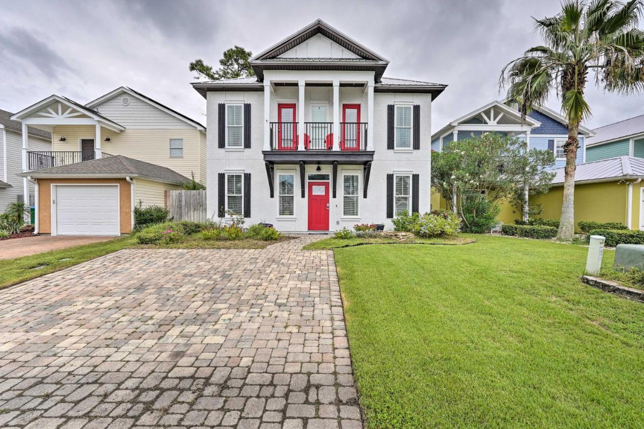 Modern Pcb With Private Yard And Pool Access Holiday home Panama City Beach