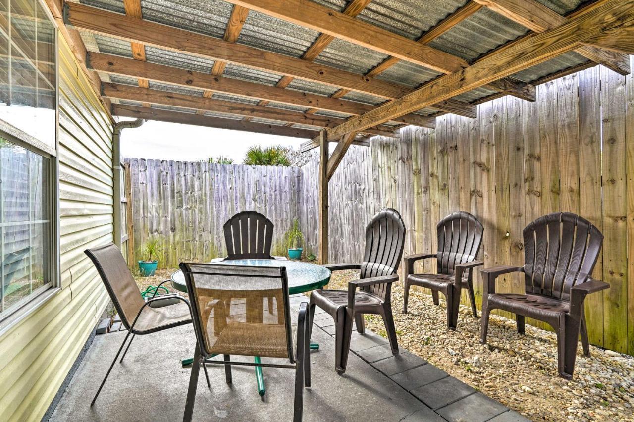 Pcb Duplex With Patio - Steps To Beach! Holiday home *