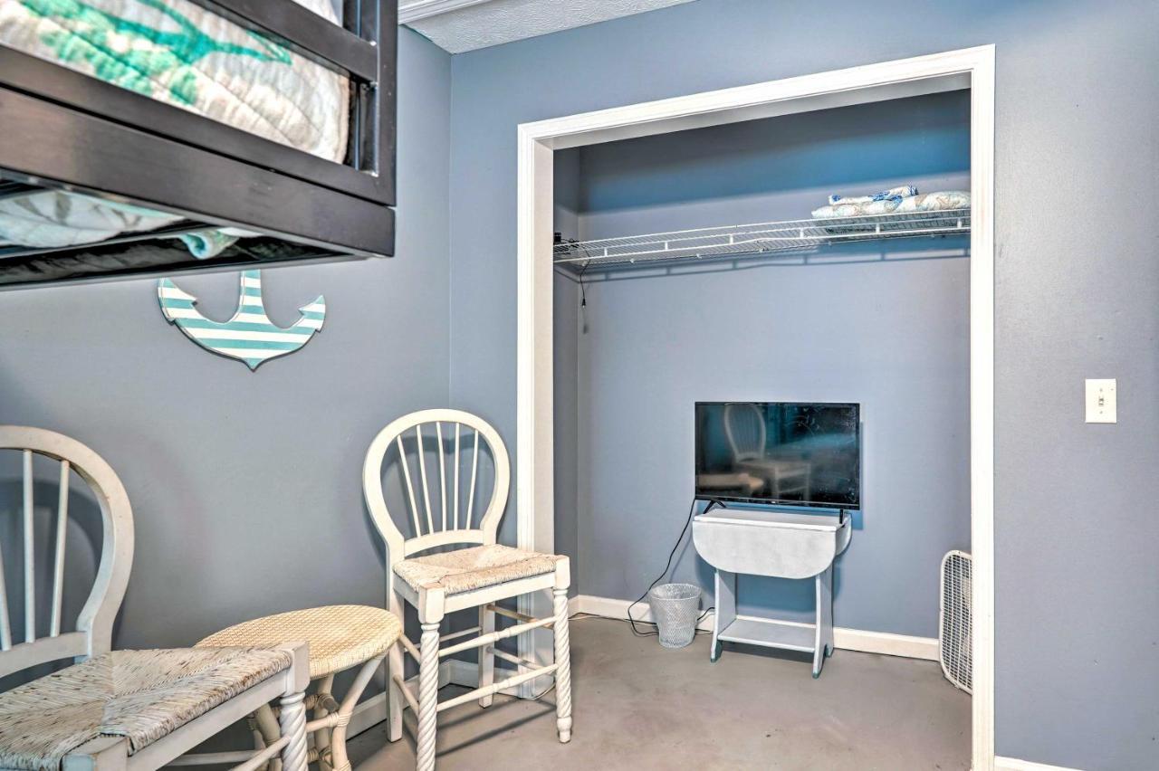 Pcb Duplex With Patio - Steps To Beach! Holiday home Panama City Beach