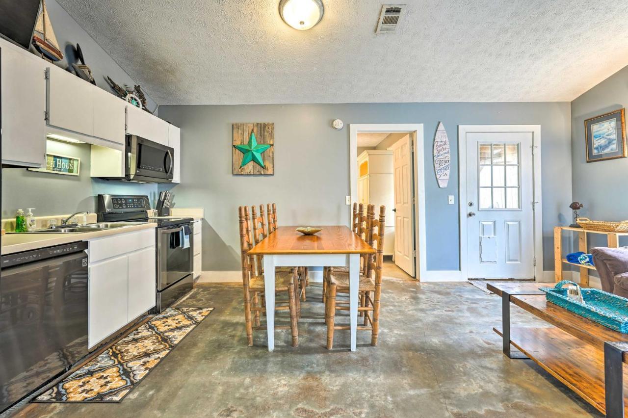 Holiday home Pcb Duplex With Patio - Steps To Beach!