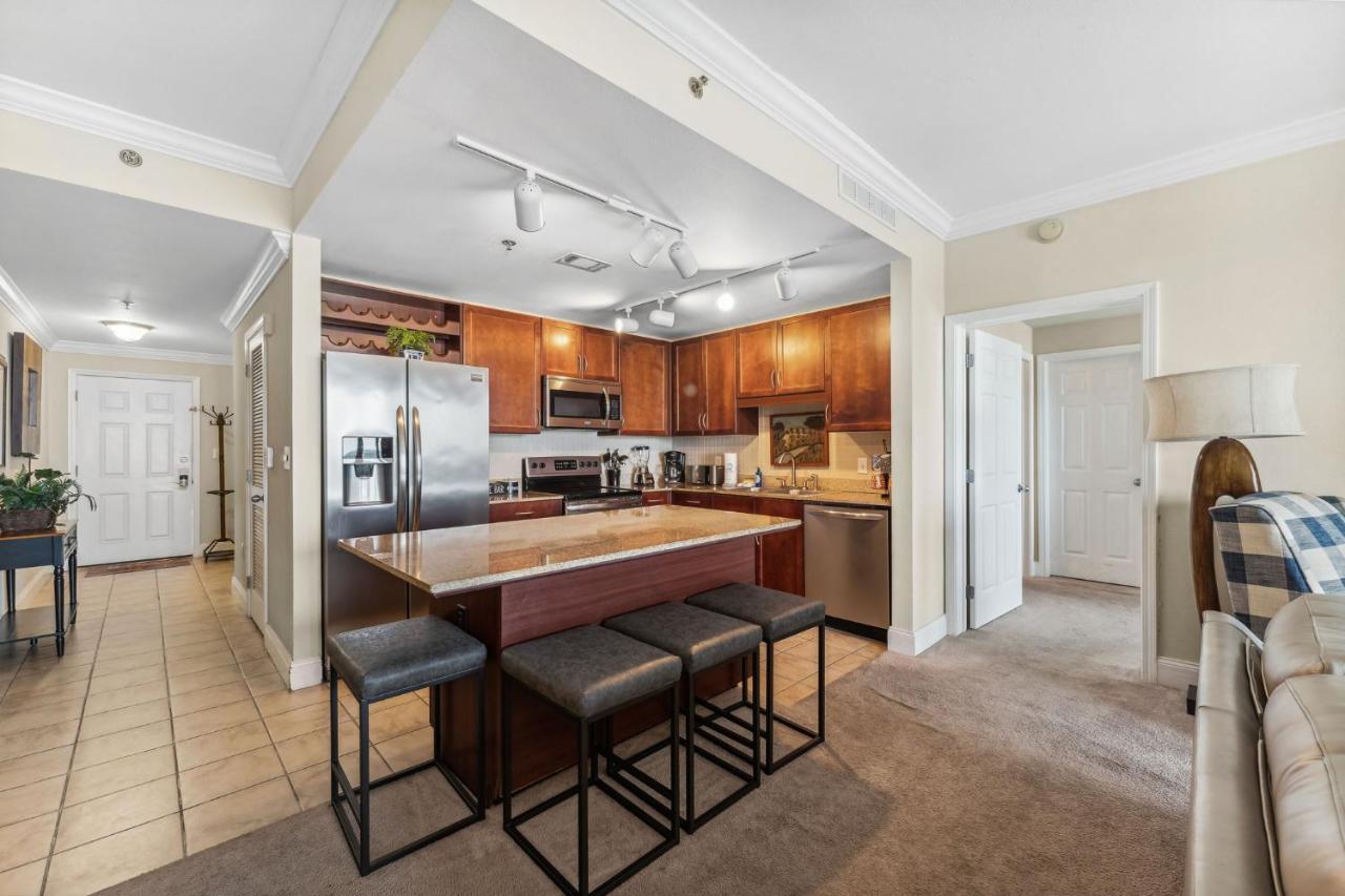 Hello Sunshine At Laketown Wharf #1830 By Nautical Holiday home *