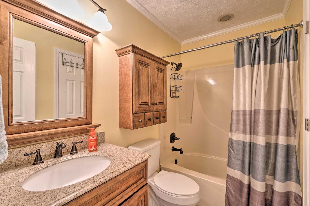 Convenient Pcb With Pool Access Walk To Apartment Panama City Beach