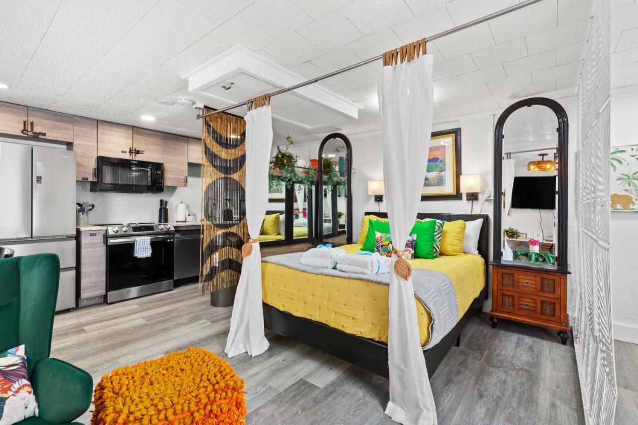 219 Palmetto Pl 1 - Tropical Paradise Holiday home *