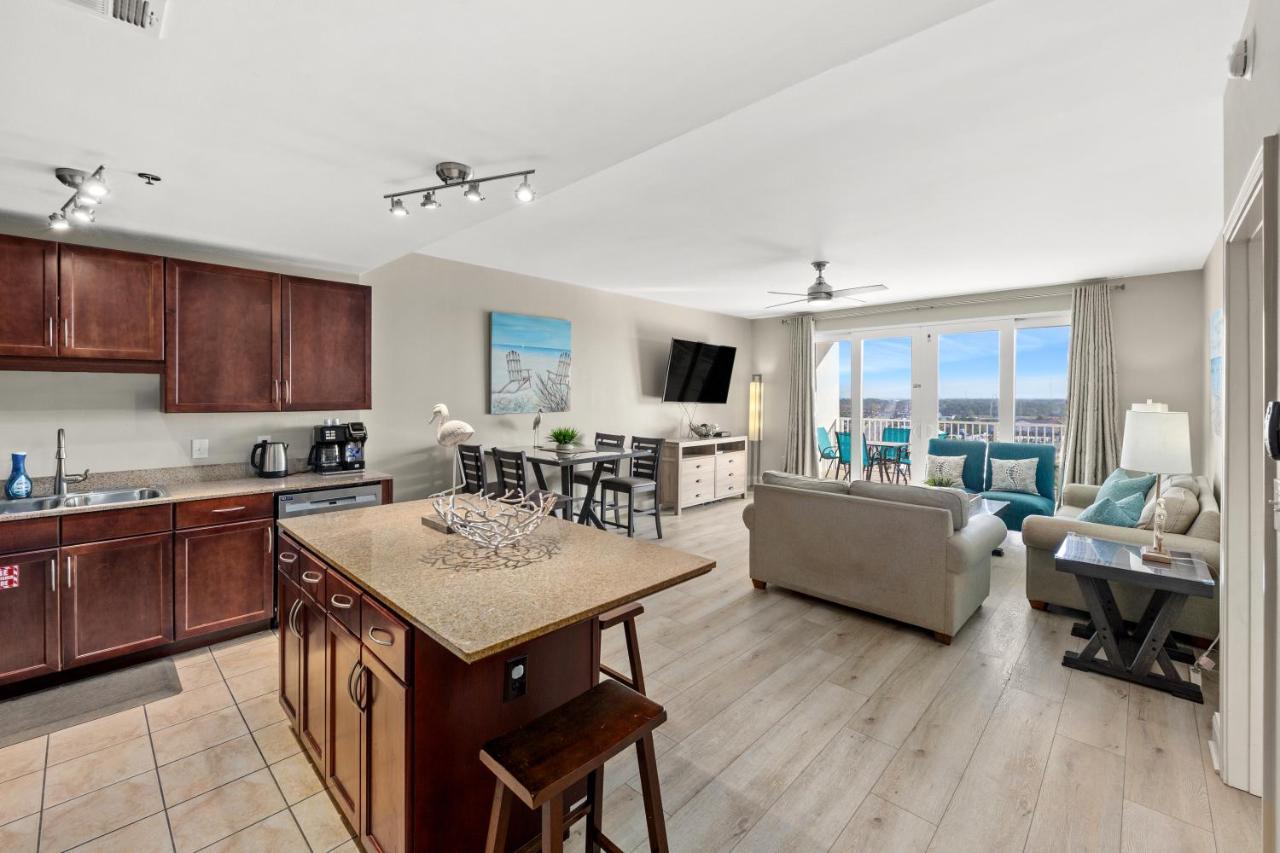 Laketown Wharf 1233 - Anchors Away Panama City Beach