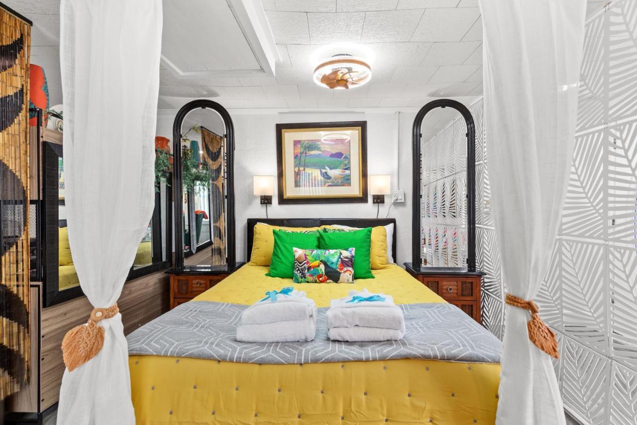 219 Palmetto Pl 1 - Tropical Paradise Holiday home *