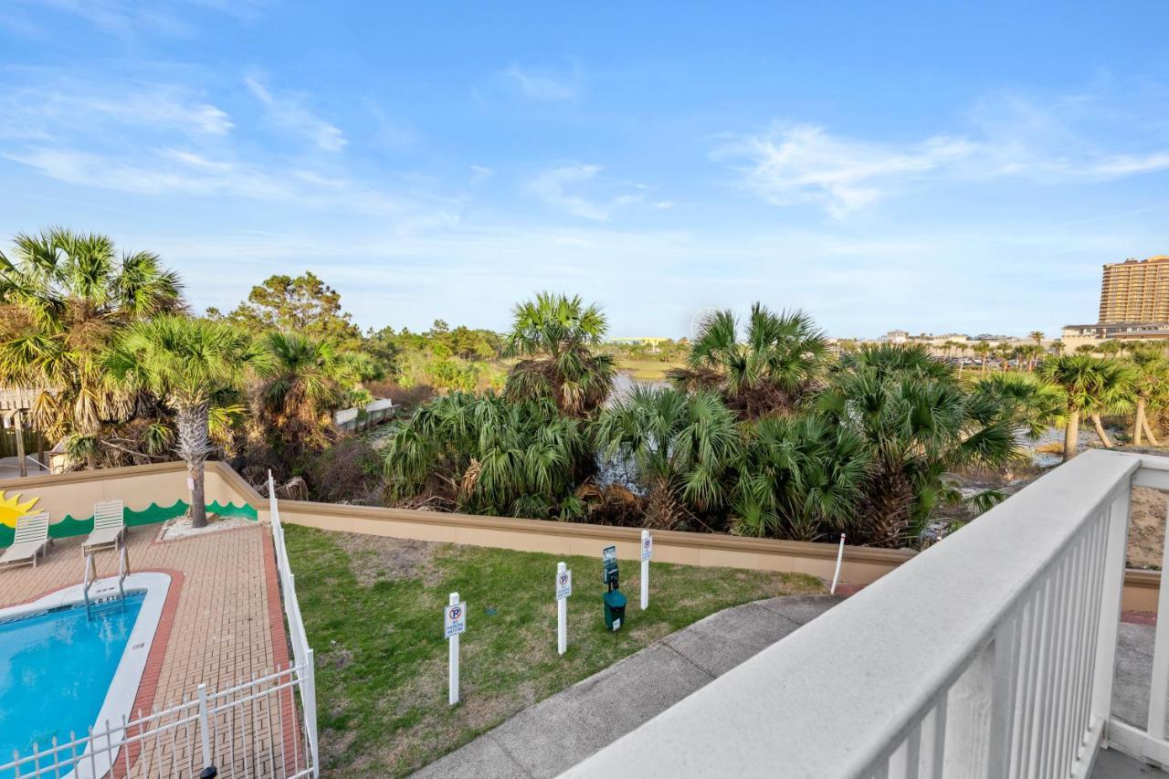 Next To Pier Park! Steps From The Beach! Dog-friendly! Pool! Holiday home *