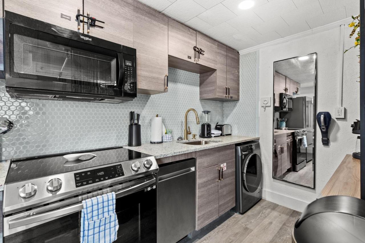 219 Palmetto Pl 1 - Tropical Paradise Holiday home *