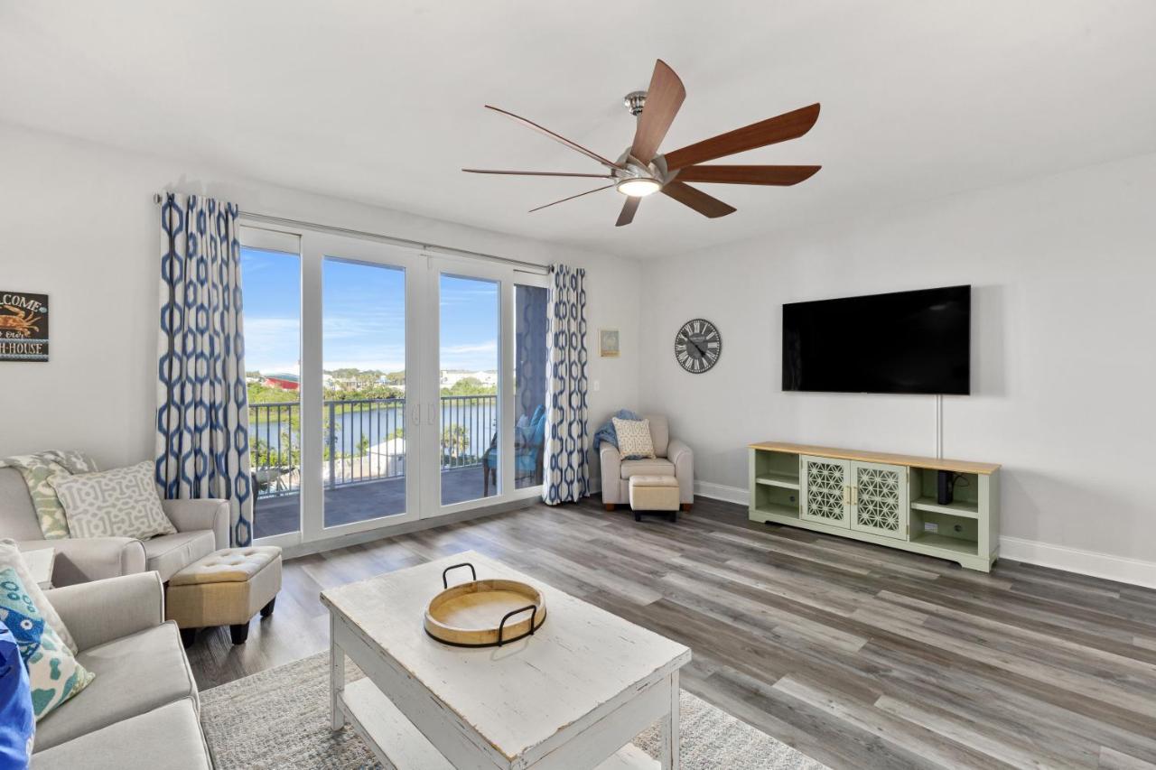 Holiday home Laketown Wharf 304 - Zaffos By The Sea
