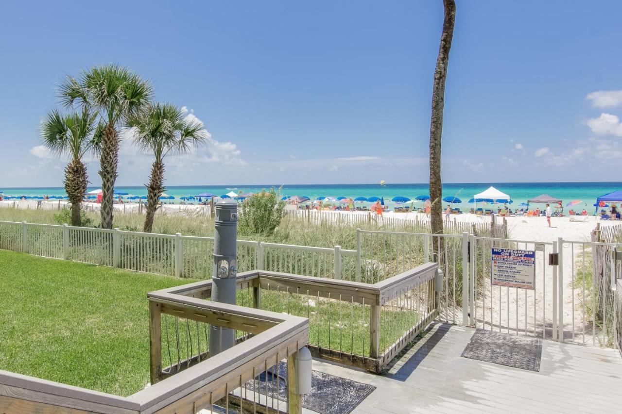 Holiday home Gulf Front Living And Master Suite! Sleeps 8!