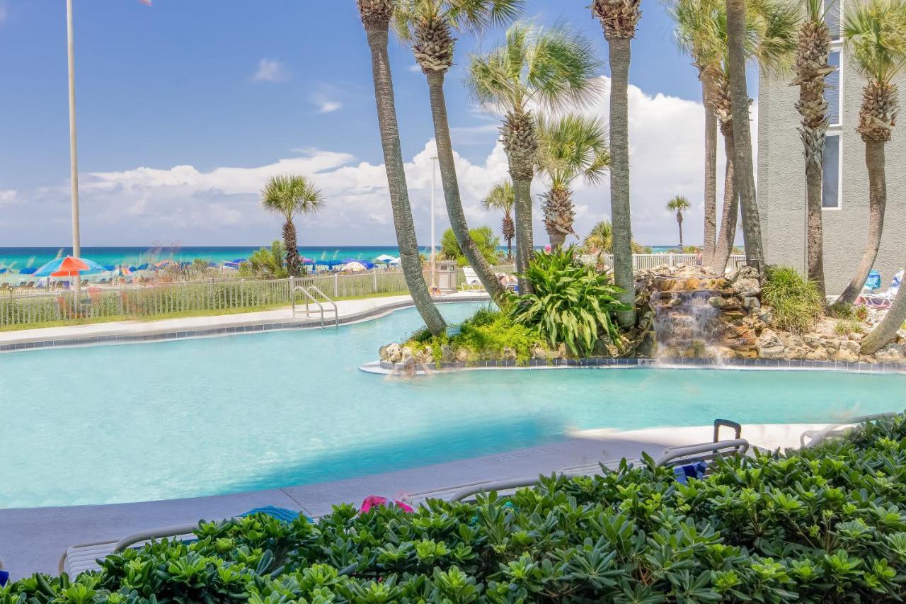 Gulf Front Living And Master Suite! Sleeps 8! Panama City Beach
