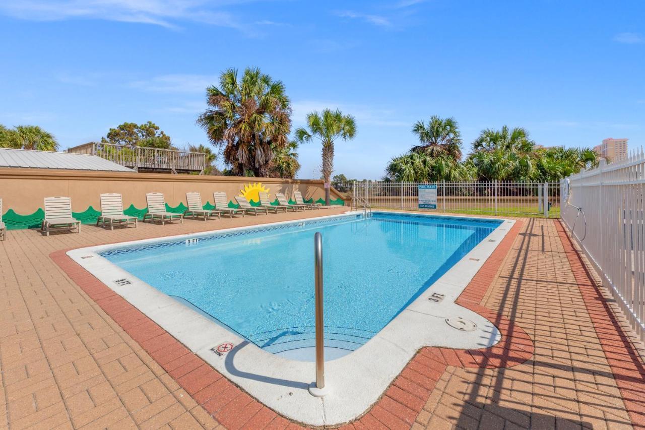 Holiday home Next To Pier Park! Steps From The Beach! Dog-friendly! Pool! Panama City Beach