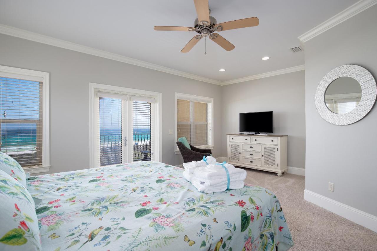 Holiday home 2 Gulf View Balconies! 3 Story Townhome With 4 Bedrooms, 4 Bathrooms! Sleeps12