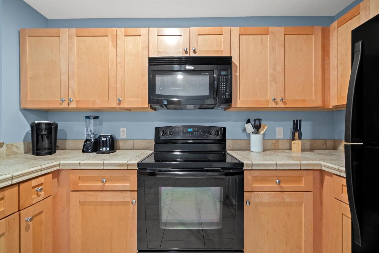 Warm And Inviting 1 Bd 1 Ba With Breathtaking Gulf Views Holiday home Panama City Beach