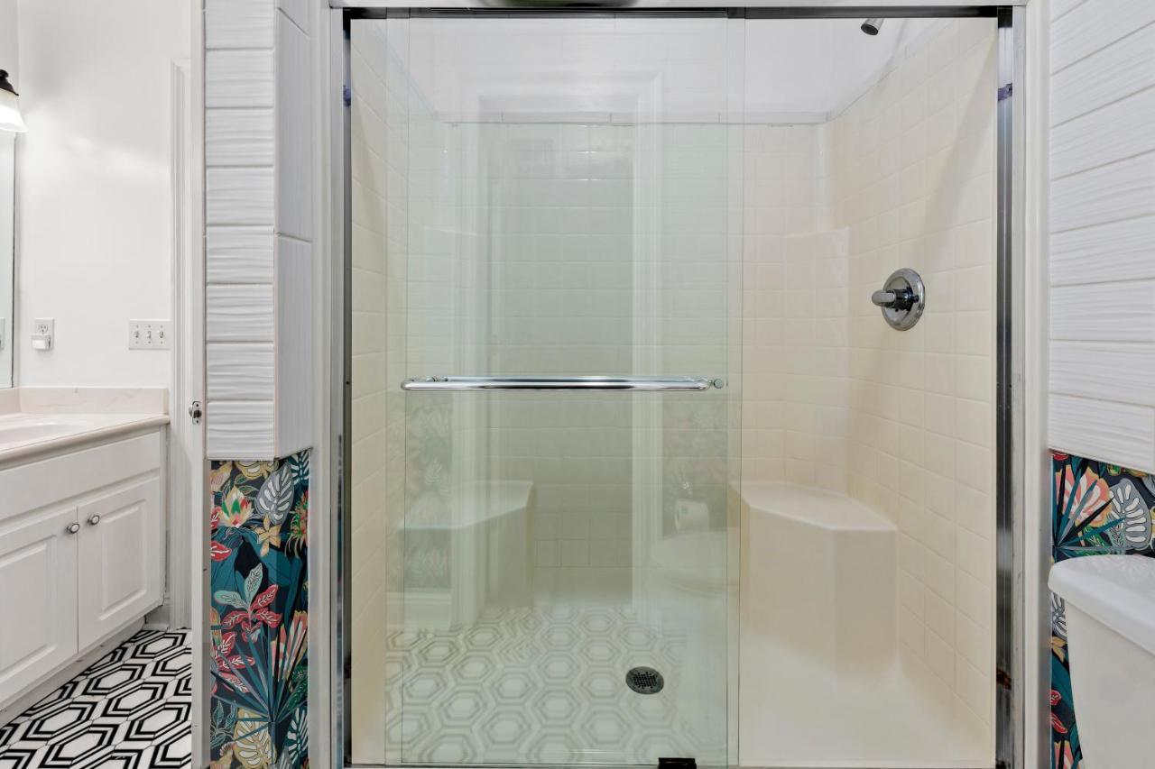Next To Pier Park! Steps From The Beach! Dog-friendly! Pool!