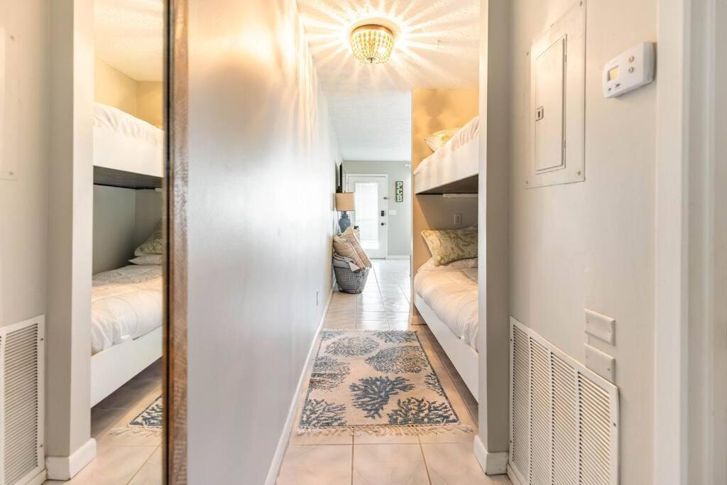 Boho Retreat Across The Street From The Apartment Panama City Beach