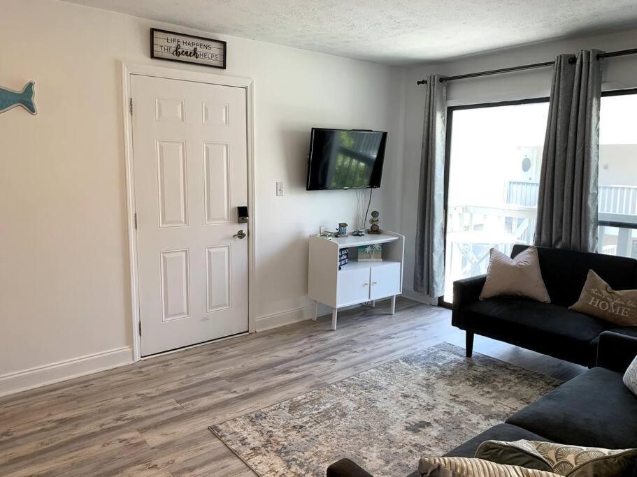 Apartment Fullyrenovated 1 Min Walk2 Beach.5min To Peir Park *