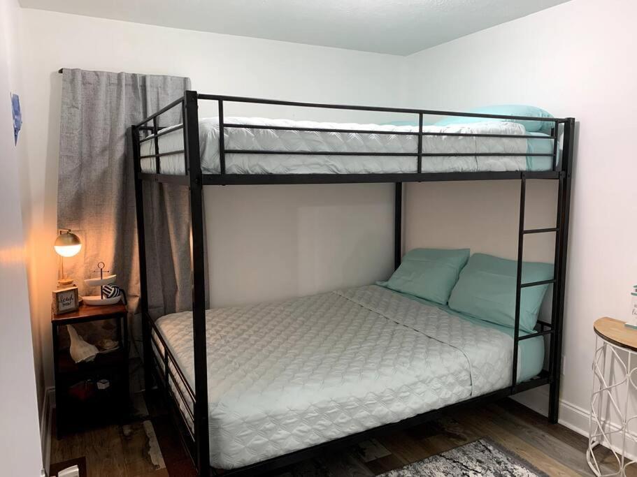 Fullyrenovated 1 Min Walk2 Beach.5min To Peir Park Panama City Beach
