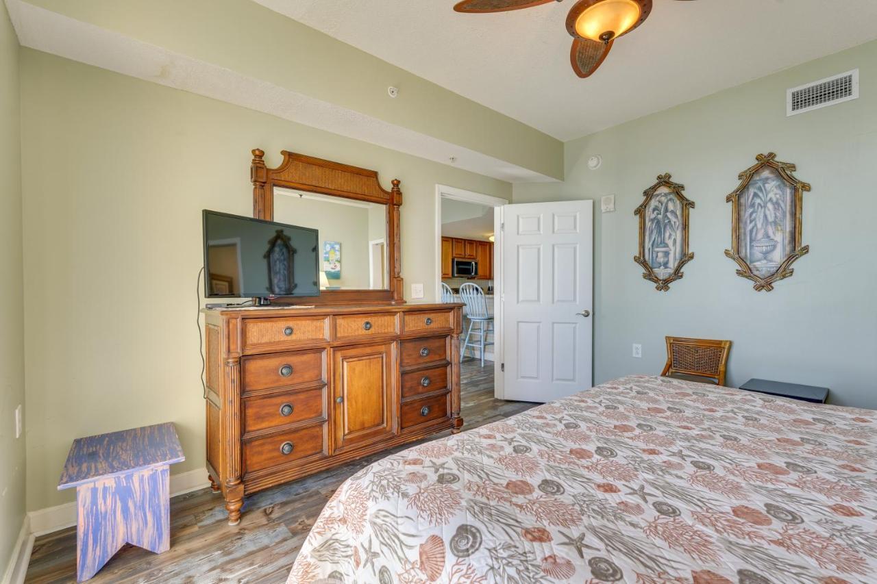 Gulf Coast Getaway With Balcony And Amenities! *
