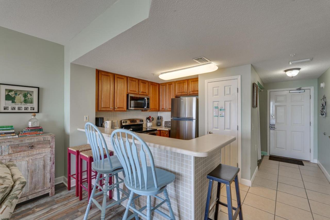 Gulf Coast Getaway With Balcony And Amenities! * Panama City Beach