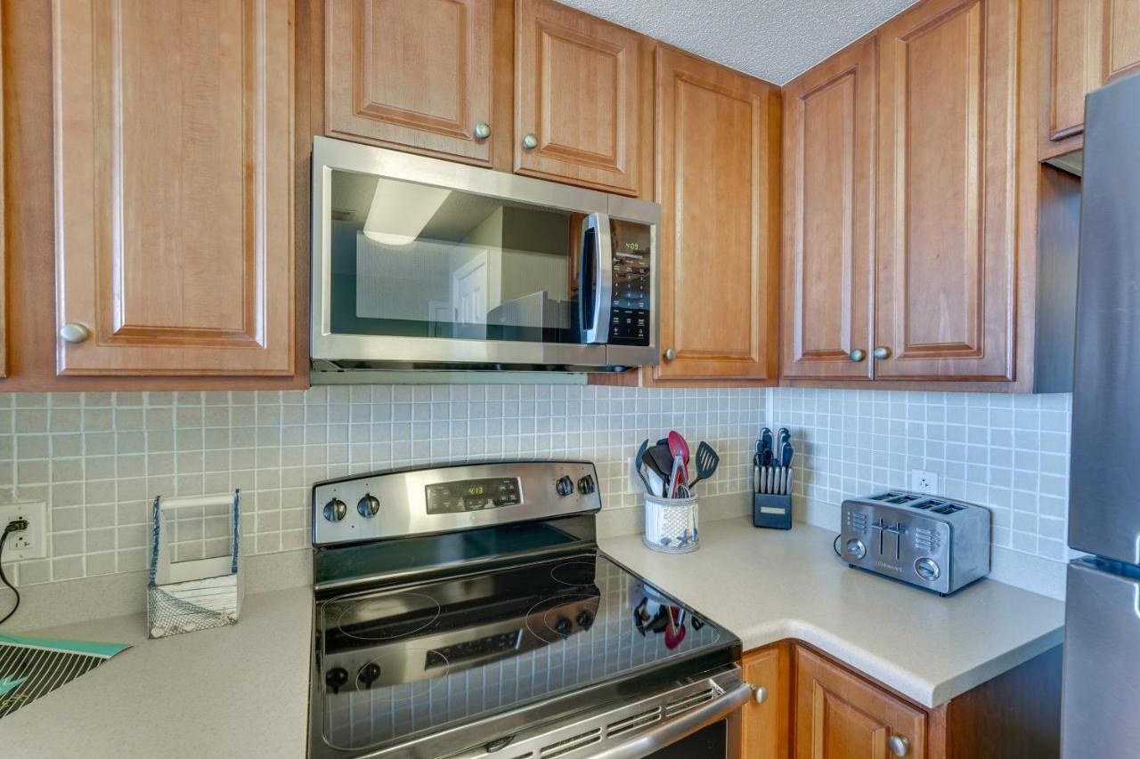Apartment Gulf Coast Getaway With Balcony And Amenities! Panama City Beach
